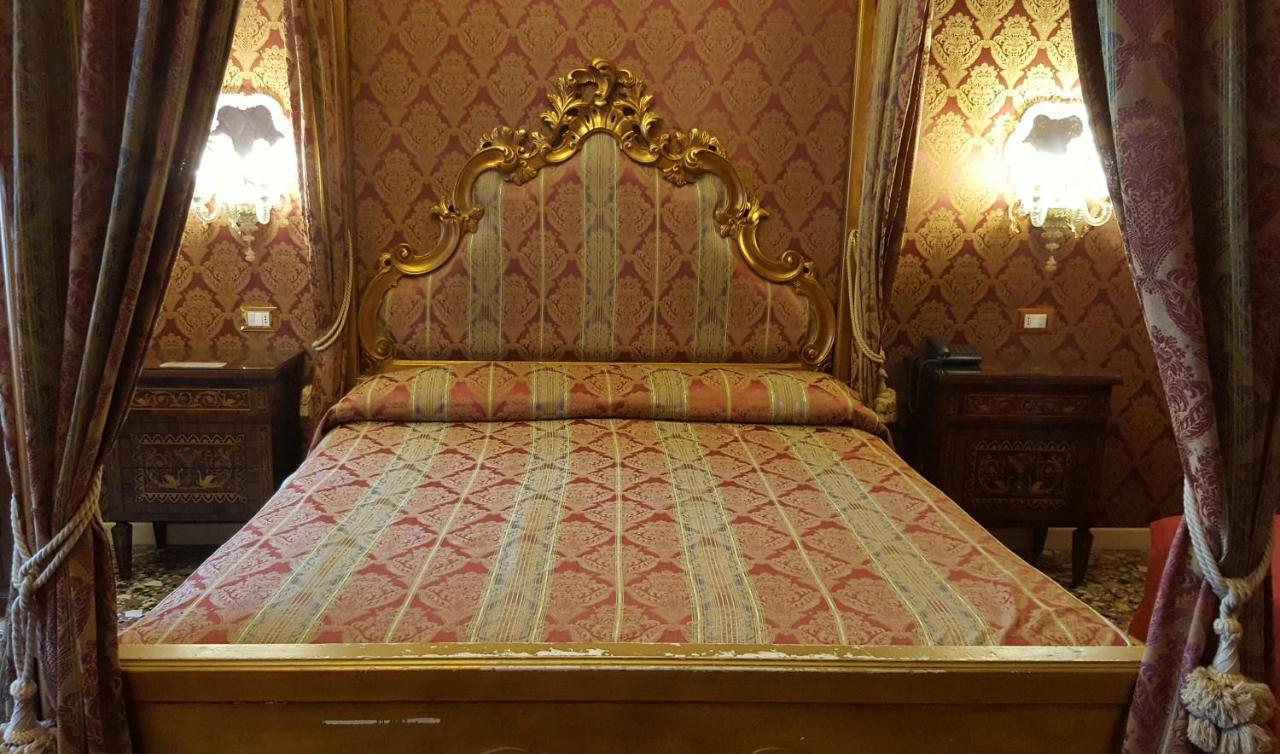 คาซา ปิซานี คาแนล - ใหม่ Hotel เวนิส ภายนอก รูปภาพ